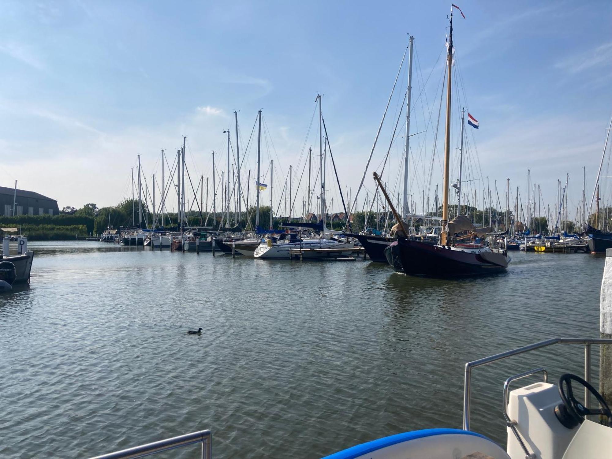 فندق Houseboat De Amstel مونِكِندام المظهر الخارجي الصورة